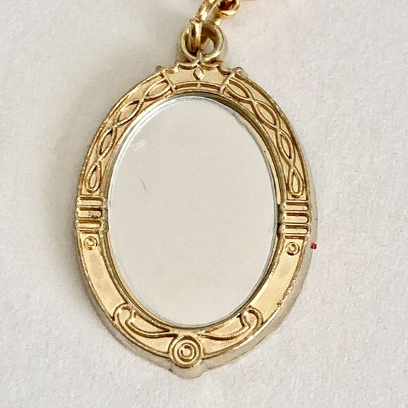 Disney Villains Snow White Evil Queen Clip On Charm Magic Mirror Zipper Pull - Picture 3 of 7